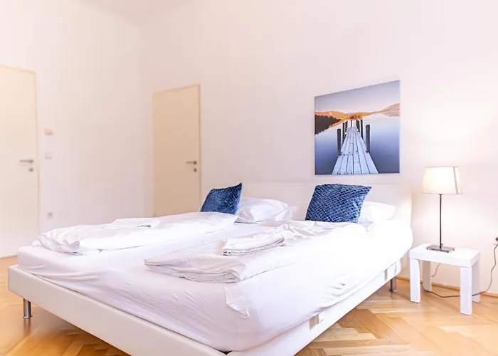 Apartamento Simple 2-bedroom With King Beds & Wi-fi Viena